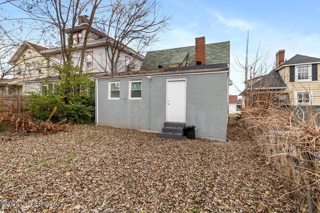 Building Photo - 2604 Hale Ave