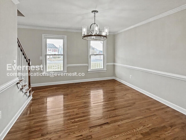 Building Photo - 10401 Bristol Ct