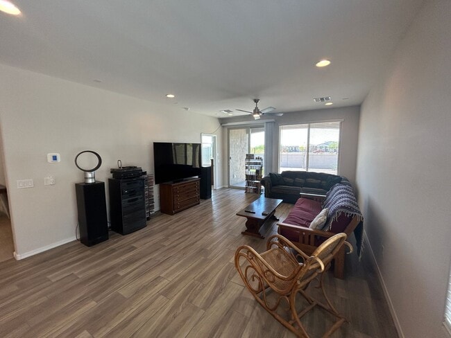 Building Photo - 17567 W Denton Ave