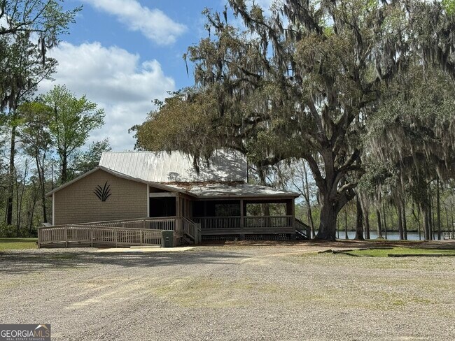 Building Photo - 205 Starboard Ct