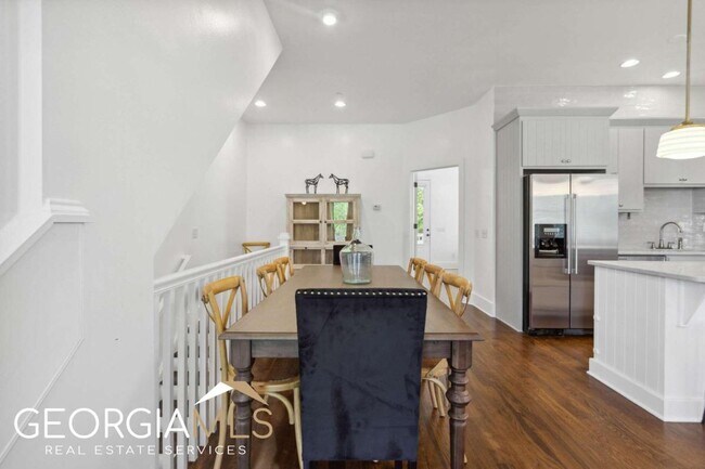 Building Photo - 9212 Selborne Ln