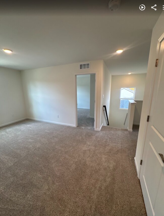 Building Photo - New Construction 4 Bedroom Home