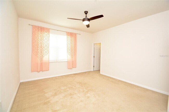 Building Photo - 7770 Moonstone Dr