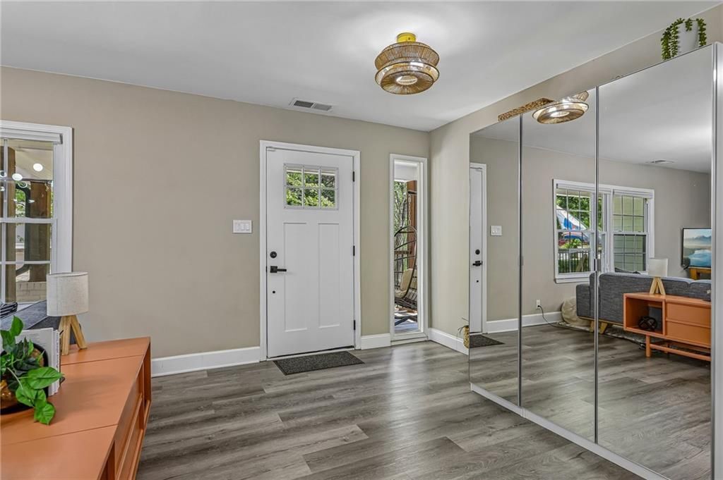 Building Photo - 3898 Skidmore Dr