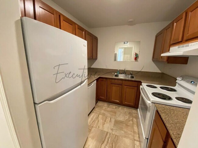 Building Photo - Willows Apartments