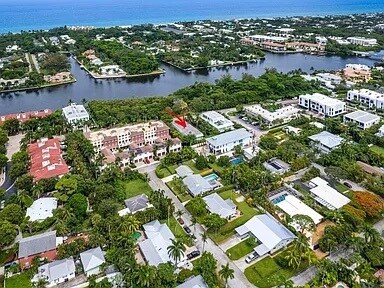 Building Photo - 1202 Palm Trl