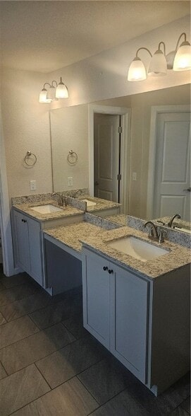 Building Photo - 302 S Emerald Woods Run