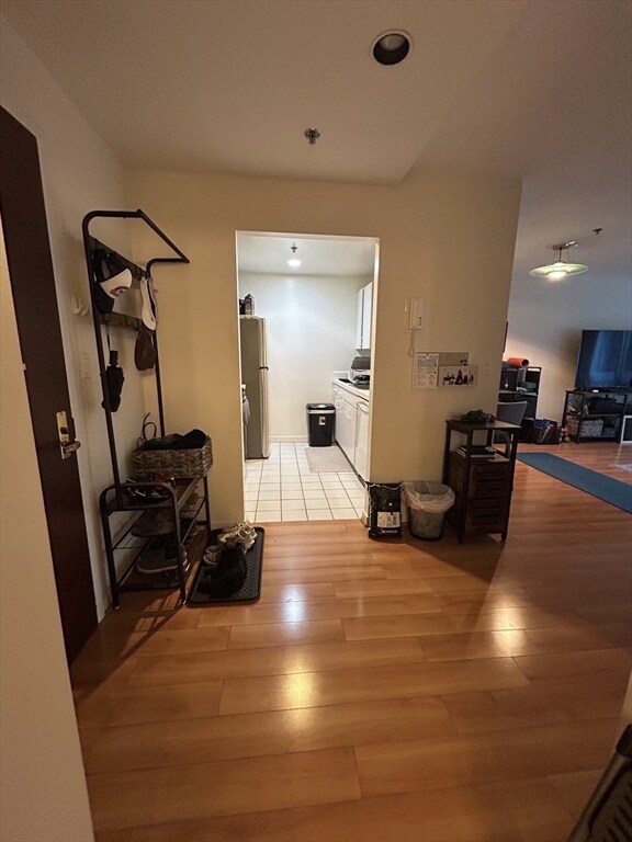 Building Photo - 950 Massachusetts Ave