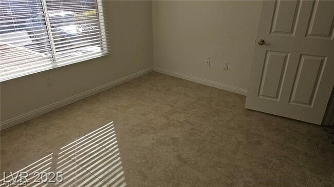 Building Photo - 4400 S Jones Blvd