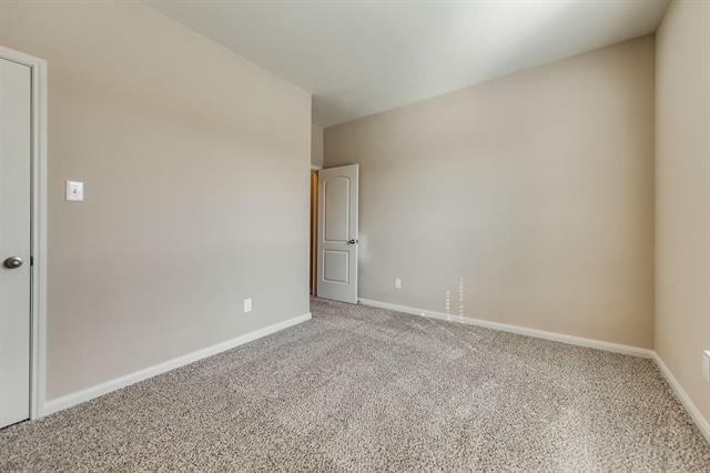 Building Photo - 112 Lamont Rd