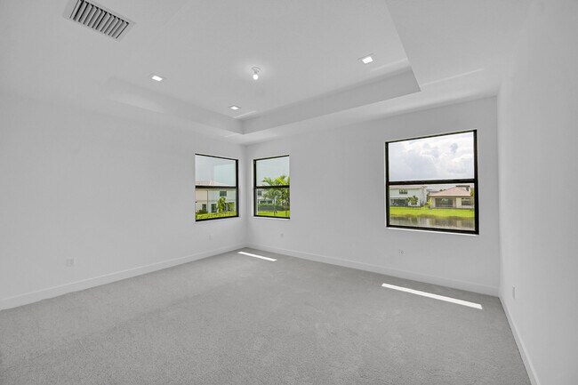 Building Photo - 10040 Stockrun Dr