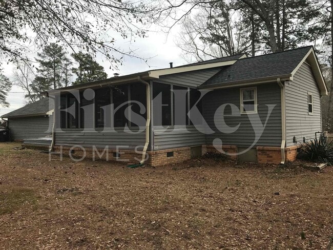 Building Photo - 2029 Abington Ln
