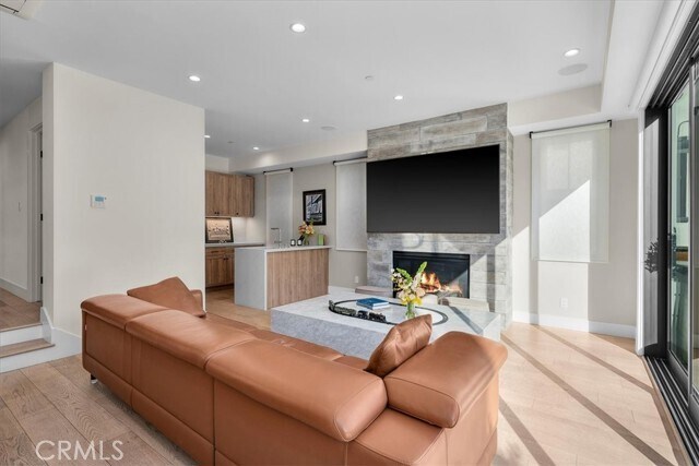 Building Photo - 441 34th St