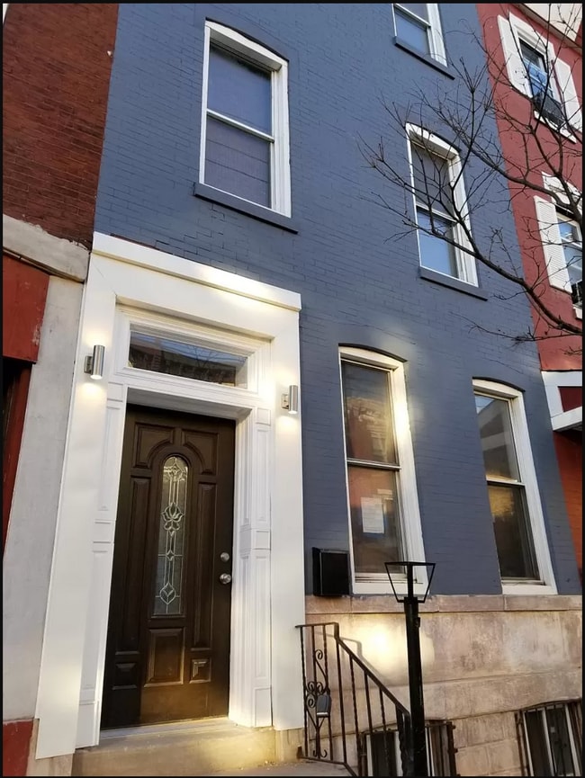 Building Photo - 2014 N 8th St