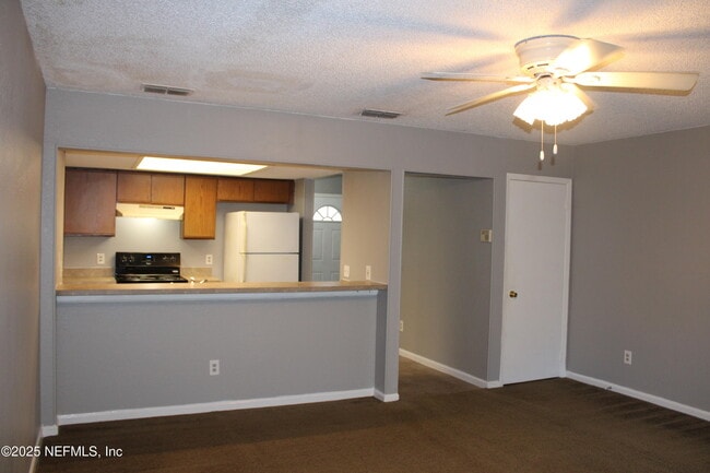 Building Photo - 791 Assisi Ln