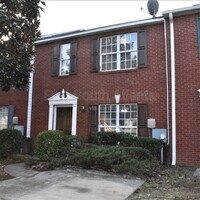 Building Photo - 5798 Strathmoor Manor Cir