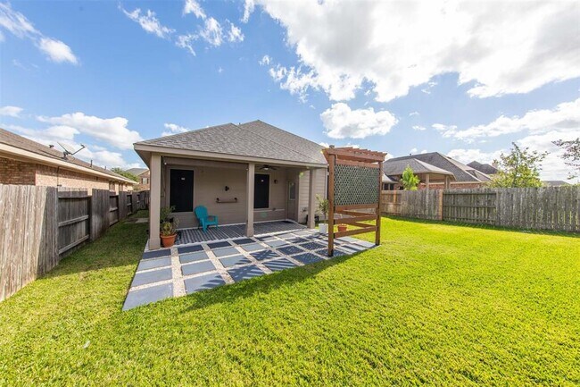 Building Photo - 3426 Smart Sands Ln