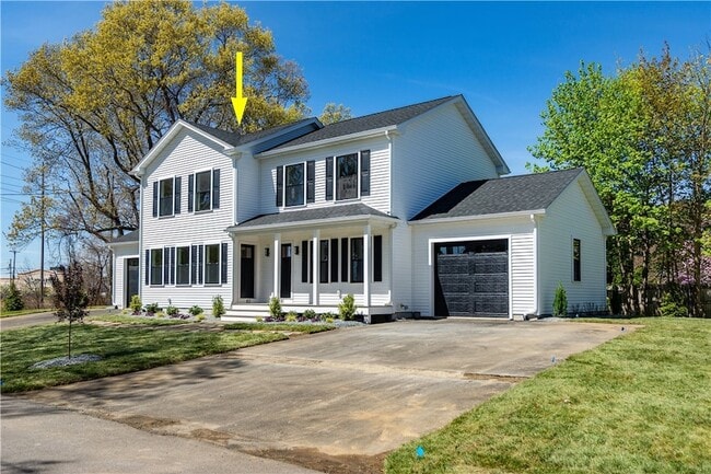 Building Photo - 83 Cadora Ave