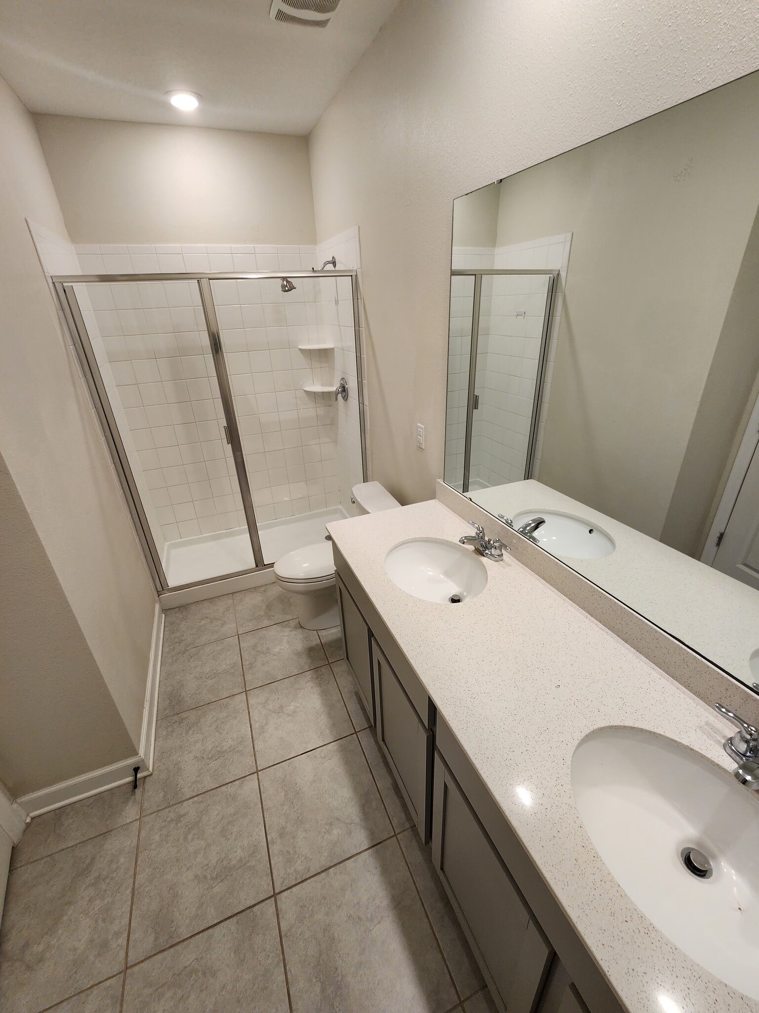 Building Photo - 741 Simone Ct