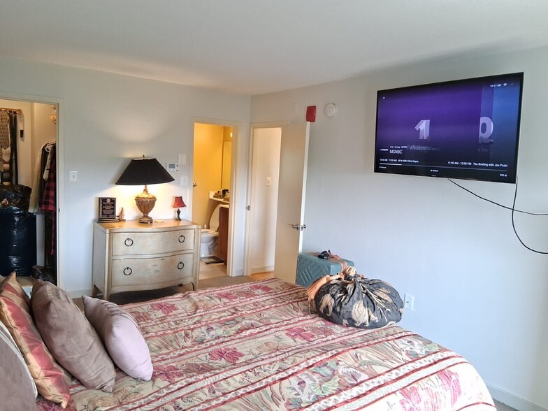 Main Bedroom - 7333 New Hampshire Ave