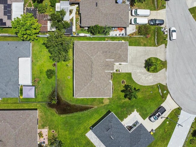Building Photo - 411 Mallard Way