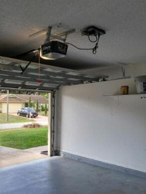 Building Photo - 1331 SW Bellevue Ave