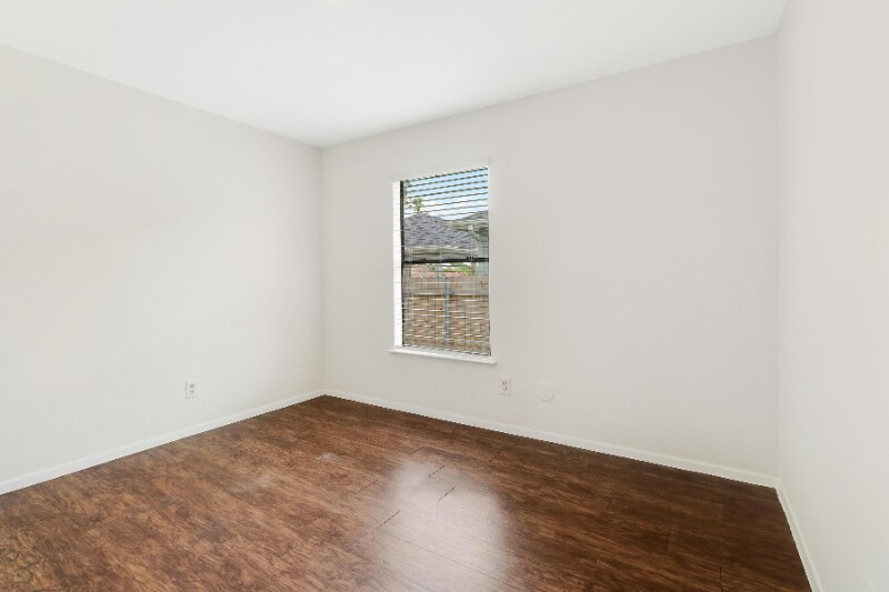 Building Photo - 5729 Pinon Vista Dr