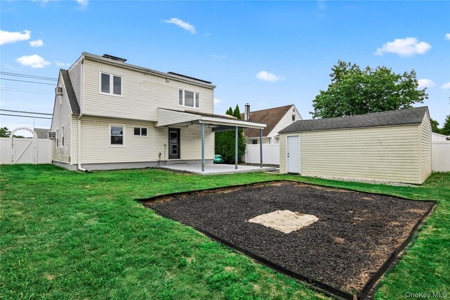 Building Photo - 937 Bowling Green Dr