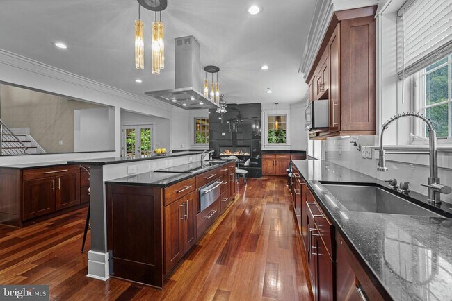 Building Photo - 9715 Singleton Dr