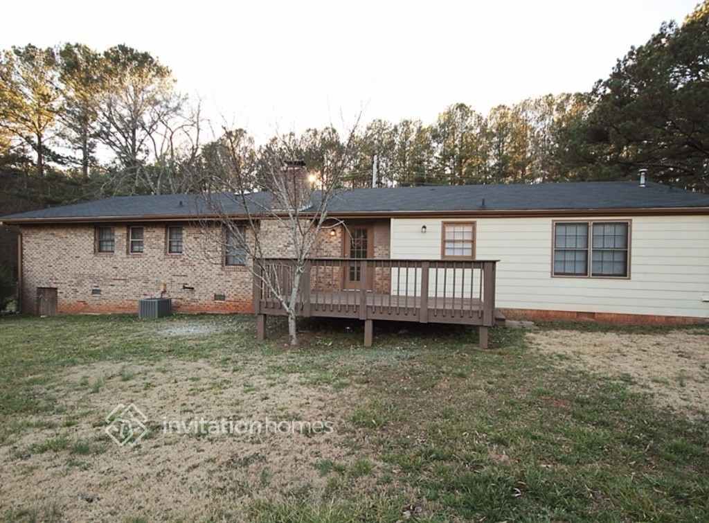Building Photo - 1538 Pounds Rd SW