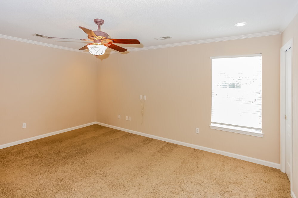 Building Photo - 9296 McClendon Cir N