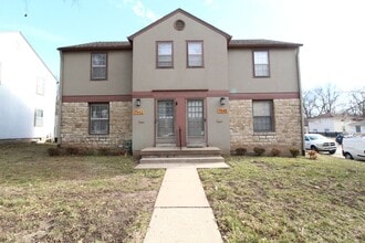 Building Photo - January FREE On This 2 Bedroom 2 Bath Duplex In The Waldo Area