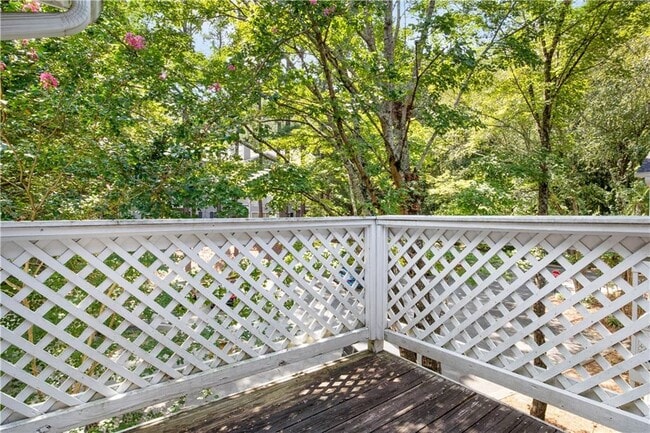 Building Photo - 304 Natchez Trace