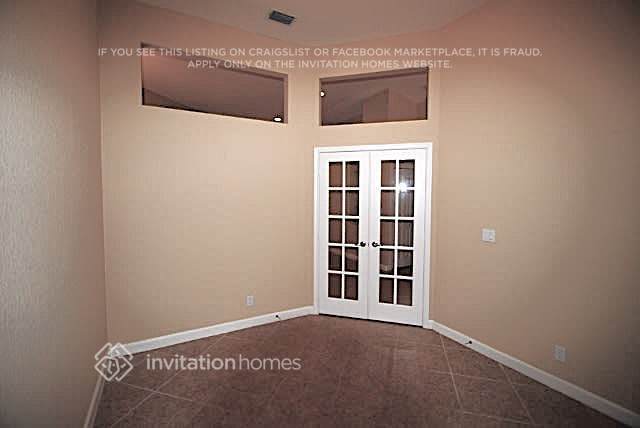 Building Photo - 4003 W Hamilton Ky