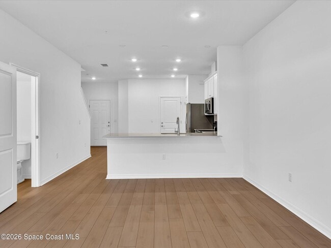 Building Photo - 4444 Jetty Ln