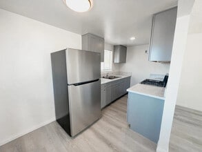 Building Photo - Updated 1-Bed Gem in San Gabriel – All Utilities Included, In-Unit Laundry, Carport Parking