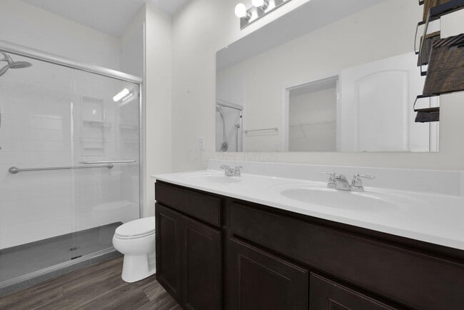 Building Photo - 5621 Ellis Brook Dr