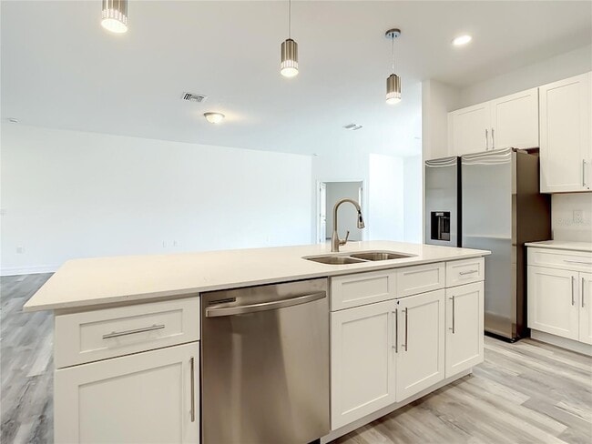 Building Photo - 2165 Music Ln