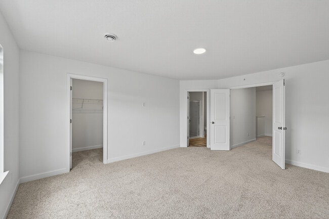 Building Photo - 14425 Allerton Way
