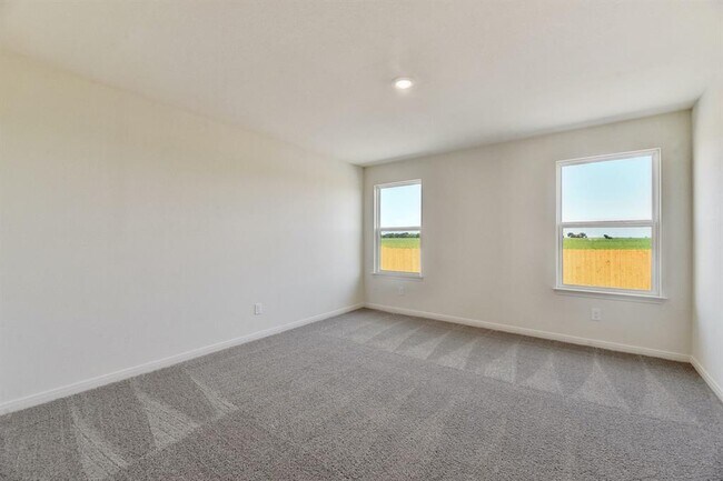 Building Photo - 18520 Quiet Range Dr