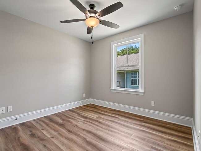Building Photo - Fresh Start? Check Out This 3BR Beauty for $1650!
