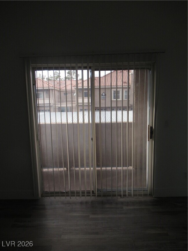 Building Photo - 5125 W Reno Ave