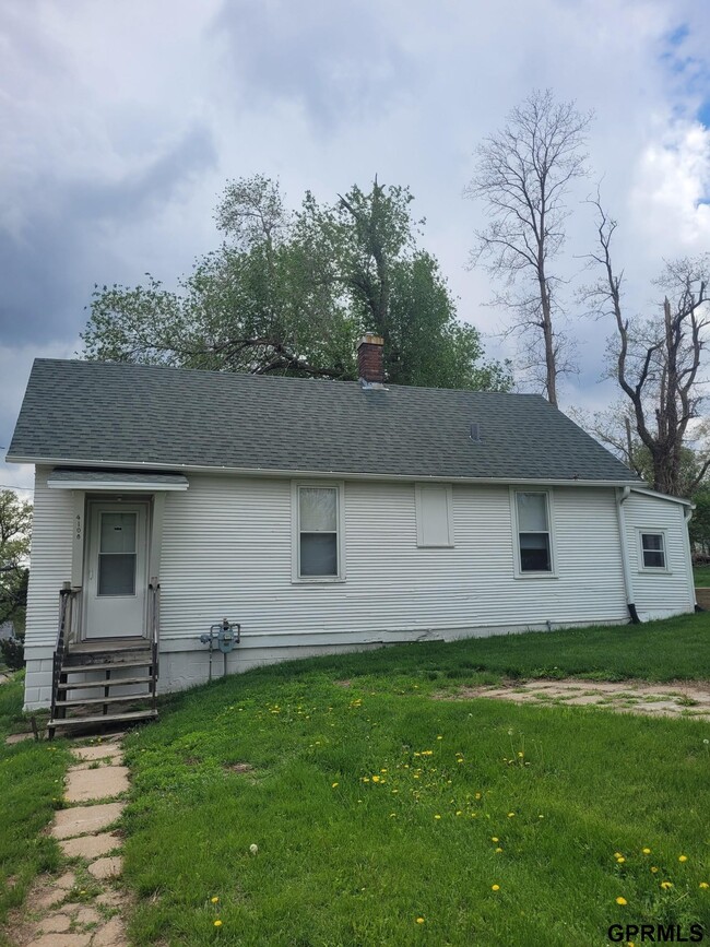 Building Photo - 4108 S 10th St