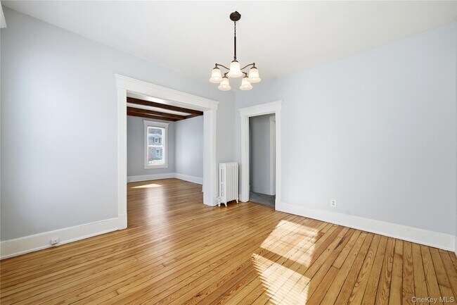 Building Photo - 163 Ketcham Ave