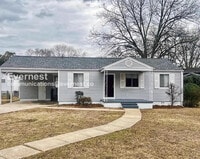 Building Photo - 3056 Highland Dr