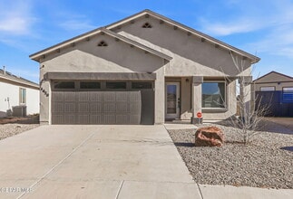 Building Photo - 14620 Carlo Alvarado Dr