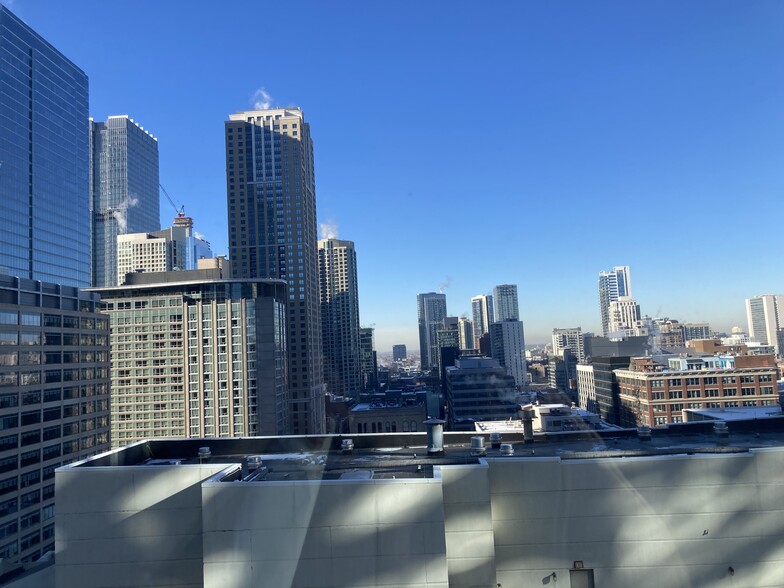 Building Photo - 440 N Wabash Ave