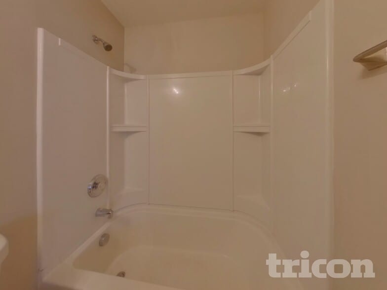 Building Photo - 3632 Ernie Dr