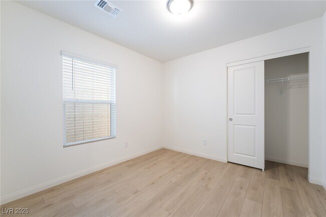 Building Photo - 3895 Riley Rose Ave