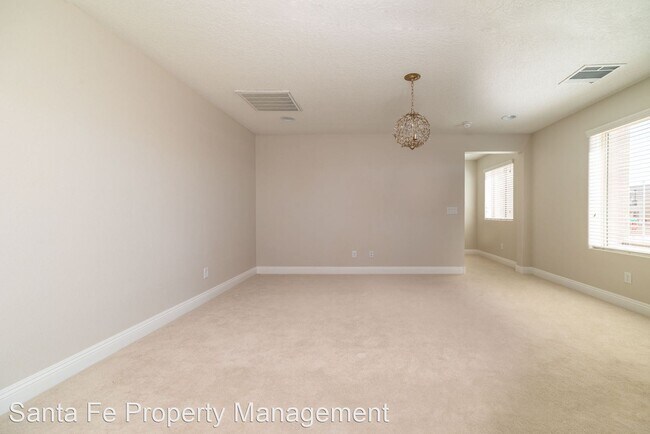 Building Photo - 3 br, 2.5 bath House - 4931 Venado Peak